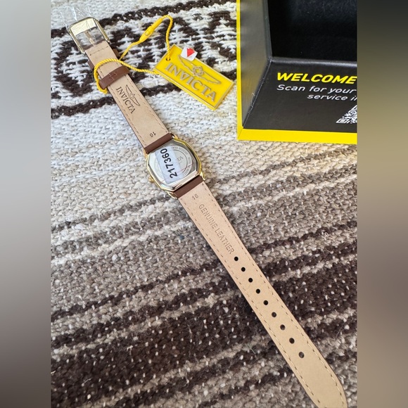 Invicta Wildflower Women’s Watch 27mm Brown Leather Strap - Picture 3 of 7